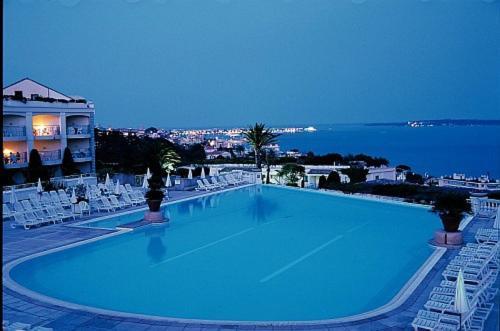 Holiday Paradise Канни Екстер'єр фото